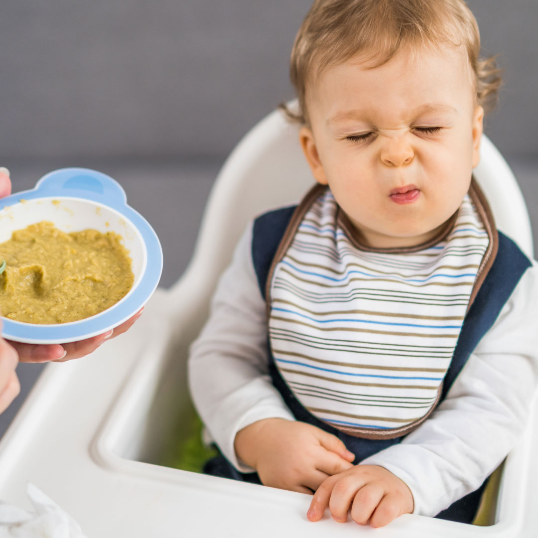 feeding-young-childern